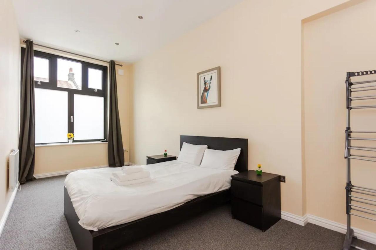 Stylish 2 Bedroom In Greenwich Lägenhet *