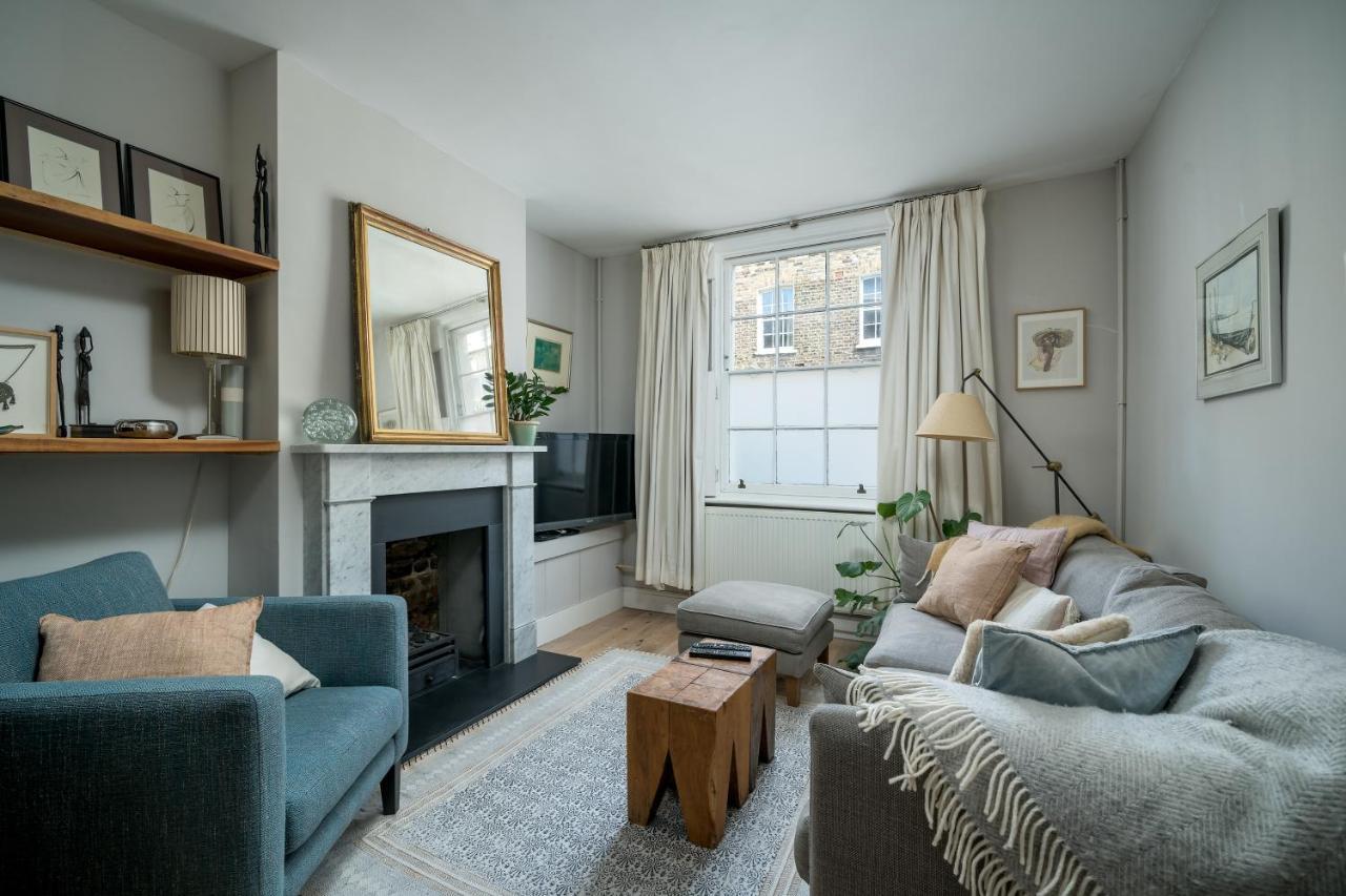 Contemporary House With Private Garden * Londra