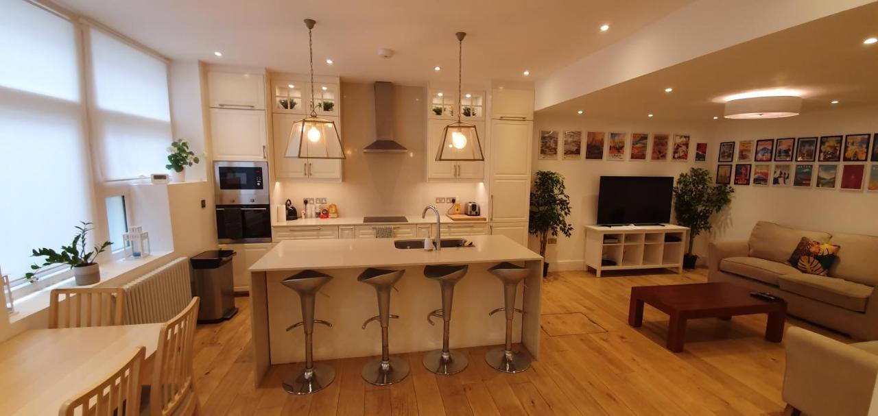 Apartment Luxury 2 Bed/bath Next To Hyde Park London