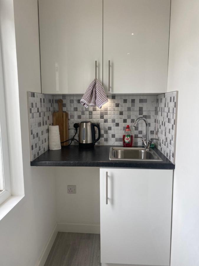 Modern Furnished Studio
