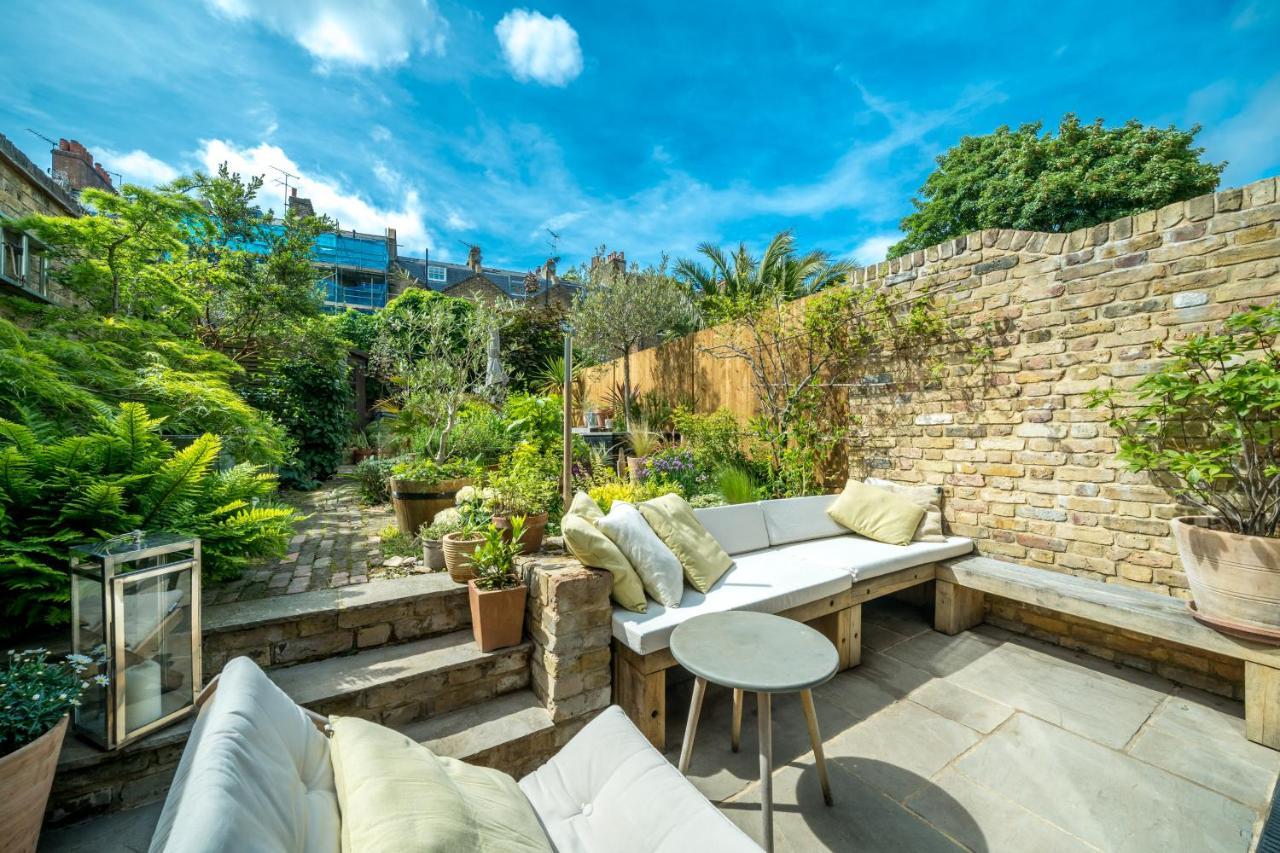 Appartamento Contemporary House With Private Garden *
