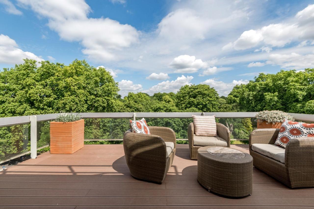 Buckingham & Lloyds Aparthotel London