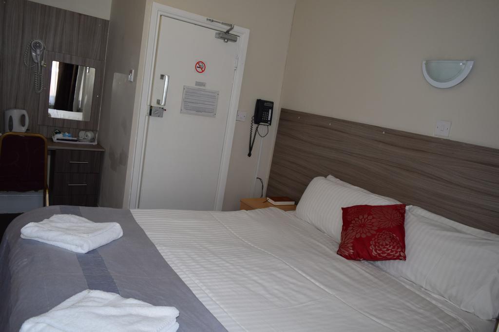 Hotel Holland Park London