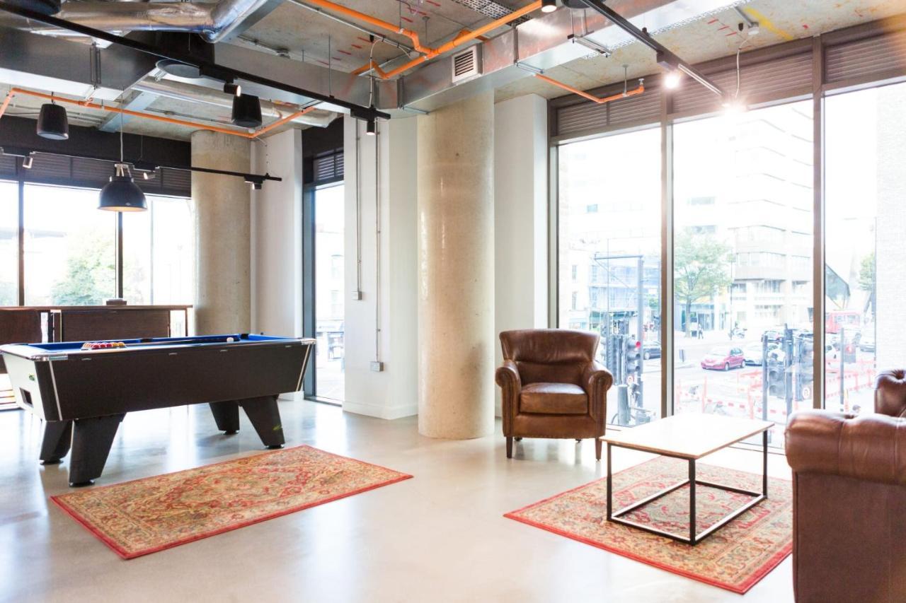 Spacious And Comfy At Chapter Highbury I In Lägenhet London