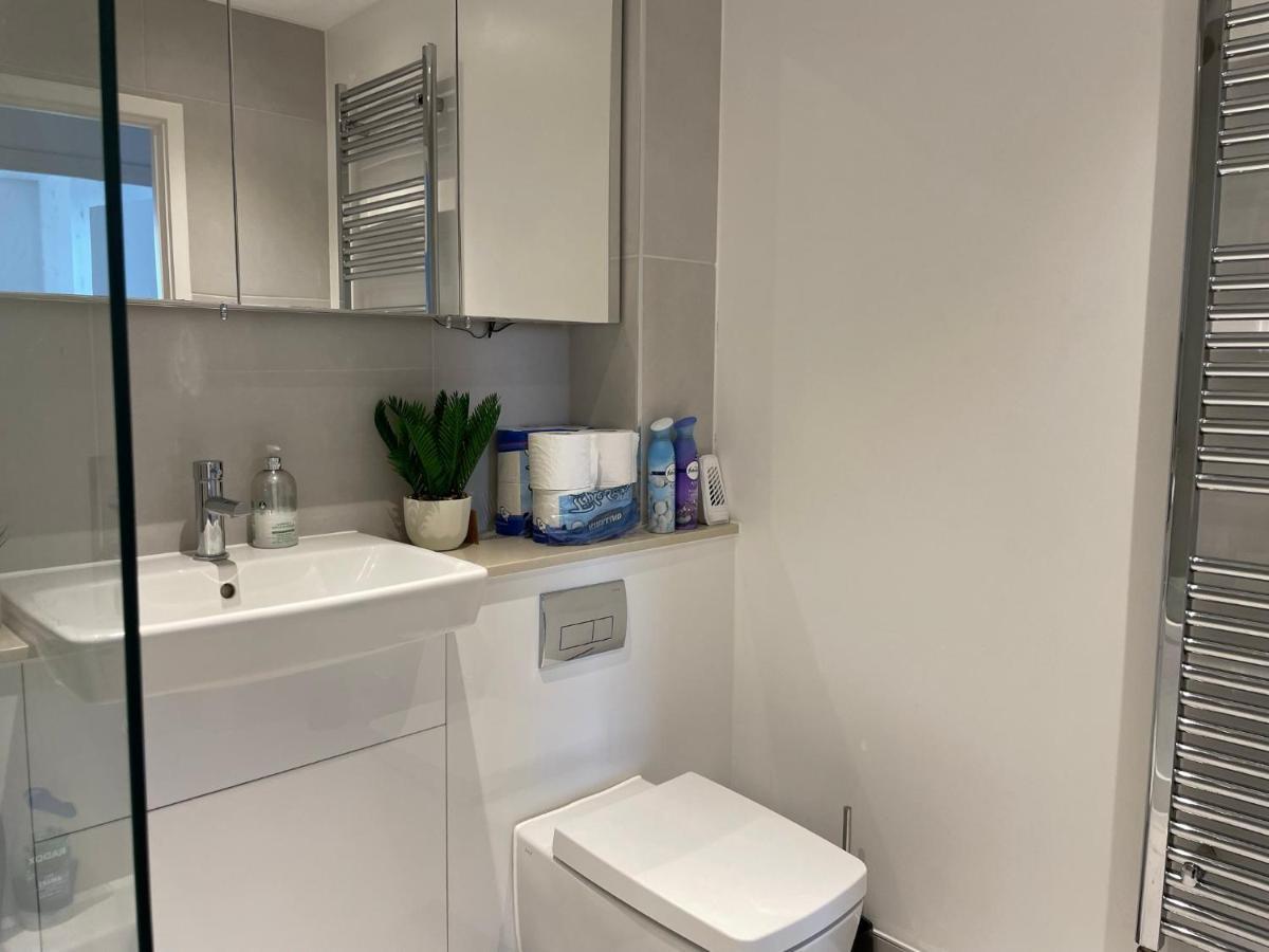 Leilighet Modern & Spacious Penthouse In North London