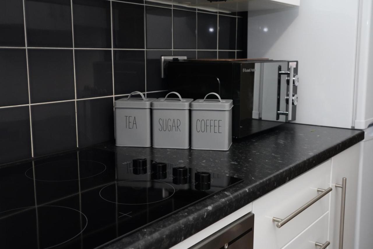Jdb West Ham Apartment London