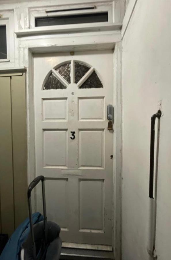 Accommodatie bij particulieren Arbnb Comfy Sleep Self Catering Private Bedrooms 60 Pound Per Night Per Person *