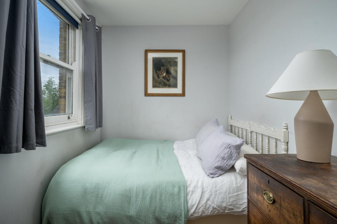 Altido Stylish 4-bed House W/ Private Paved Garden In Elephant & Castle Apartment