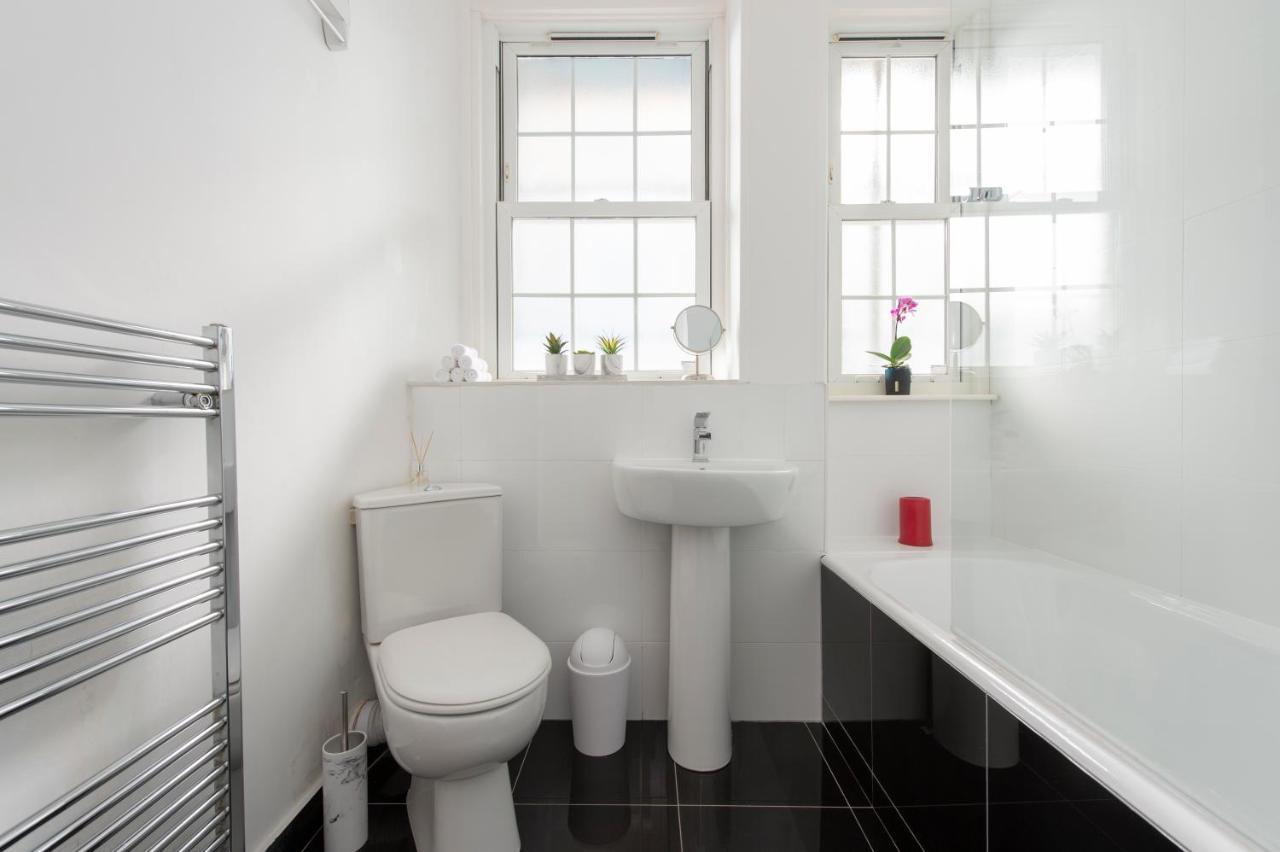 Tower Bridge Exclusive Two Bedroom Appartamento Londra