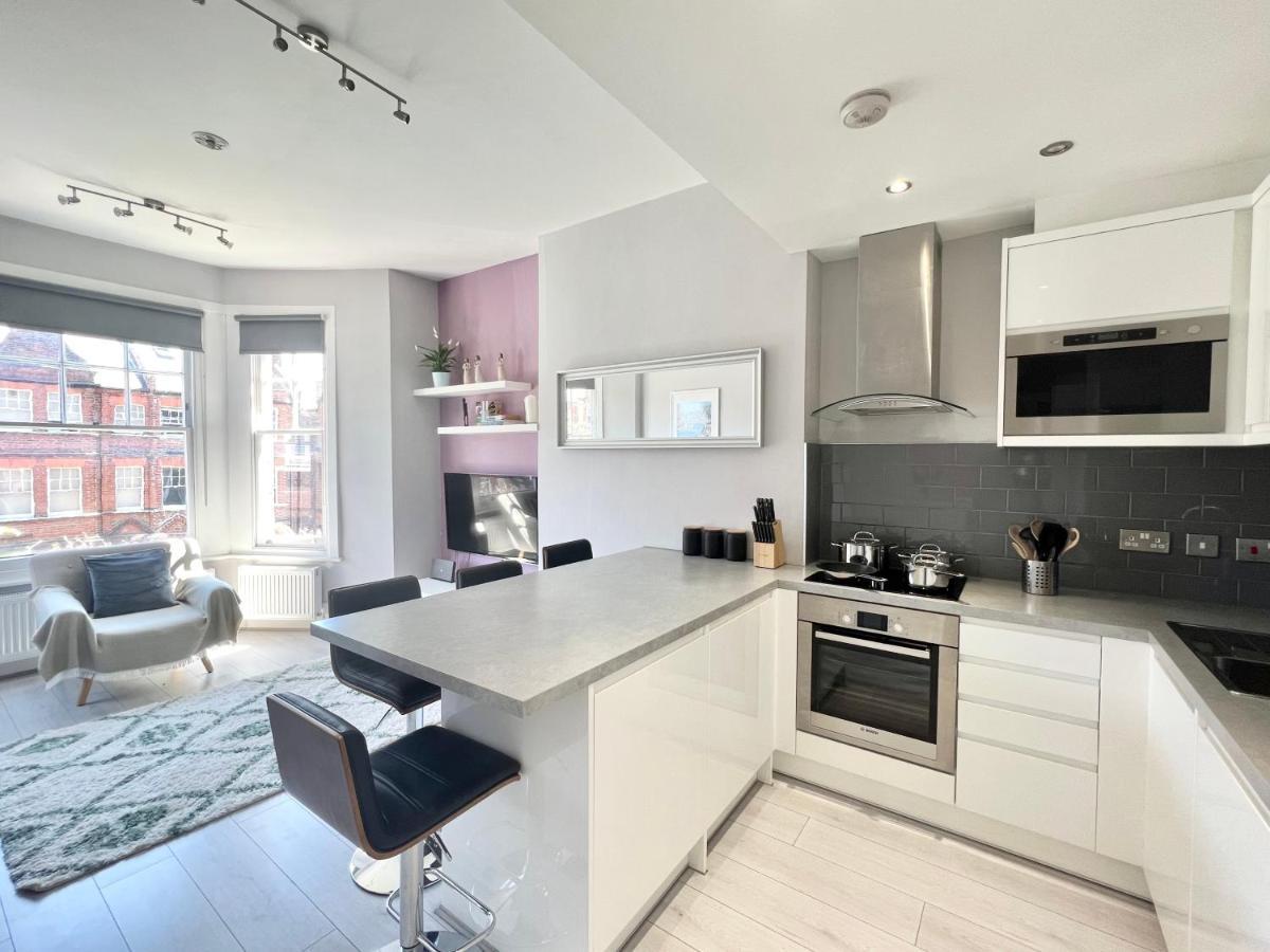 Lägenhet 2 Bedroom In South Hampstead *
