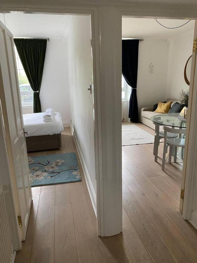 Lejlighed Lovely 1-bed In *