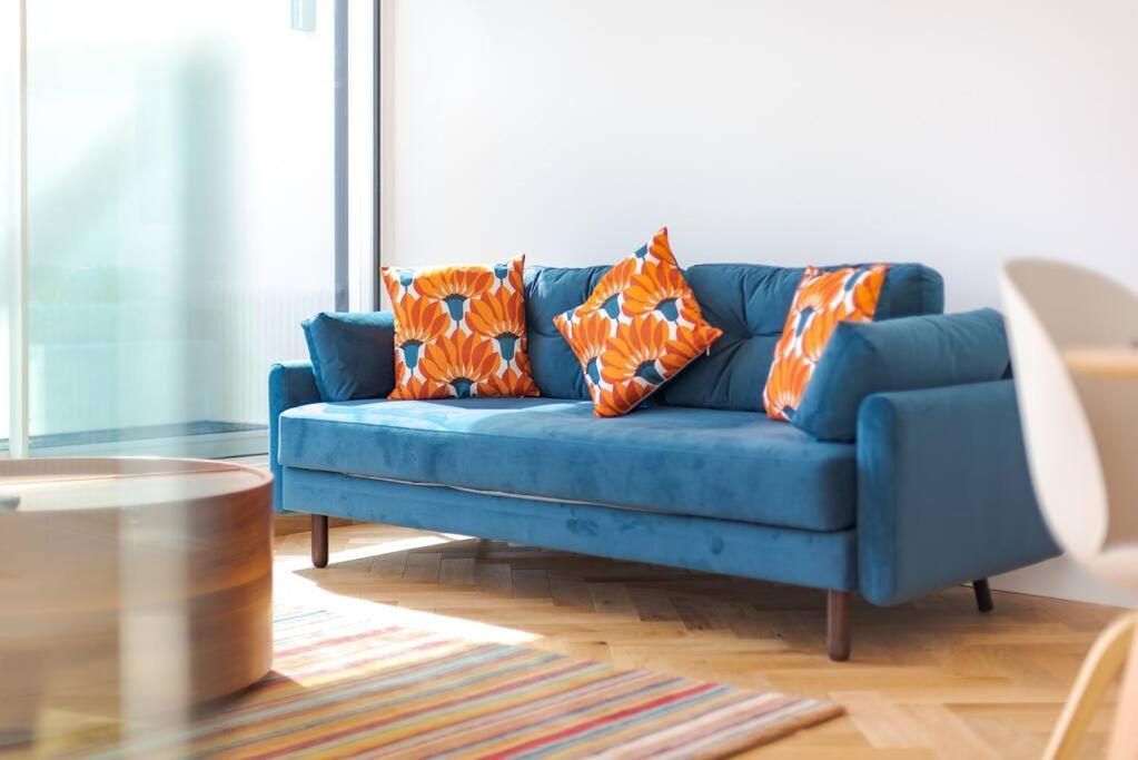 Stunning Two Bed Rh8 Appartamento Londra