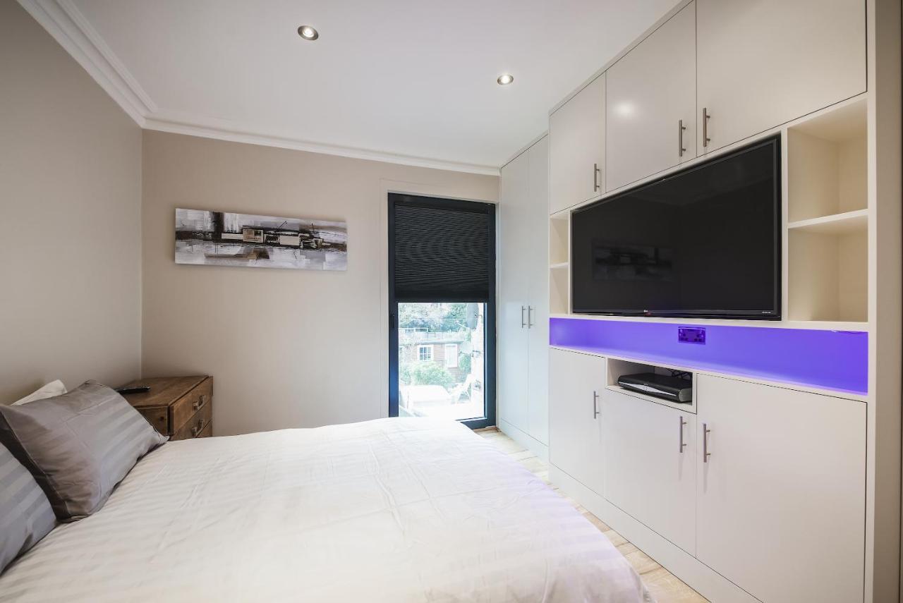 Séjour chez l'habitant Modern Bedroom In !! *
