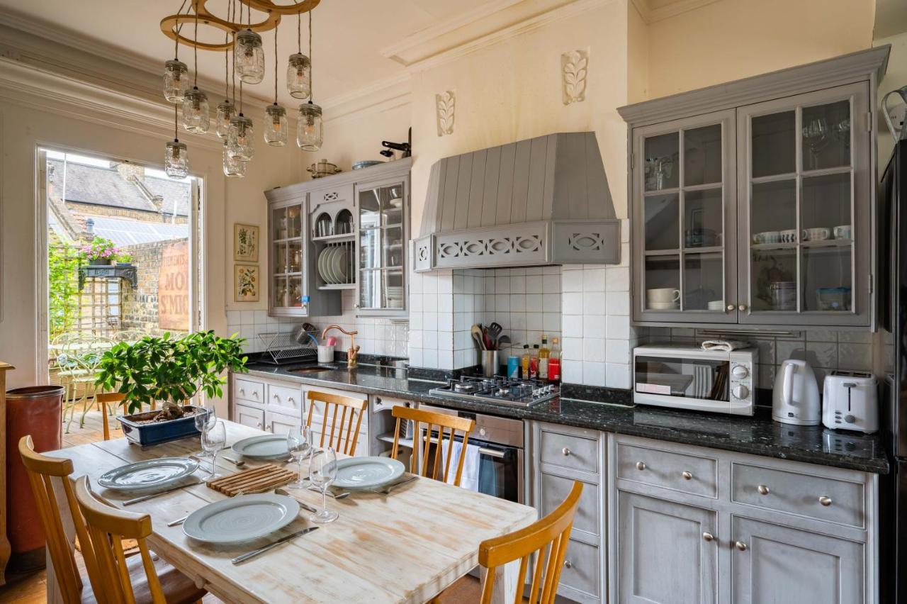 Charming With Roof Terrace In East By Underthedoormat Casa vacanze