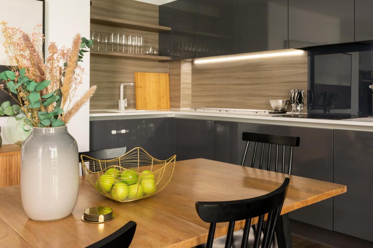The Aurora's Nest - Lovely 3bdr With Balcony And Study Appartamento