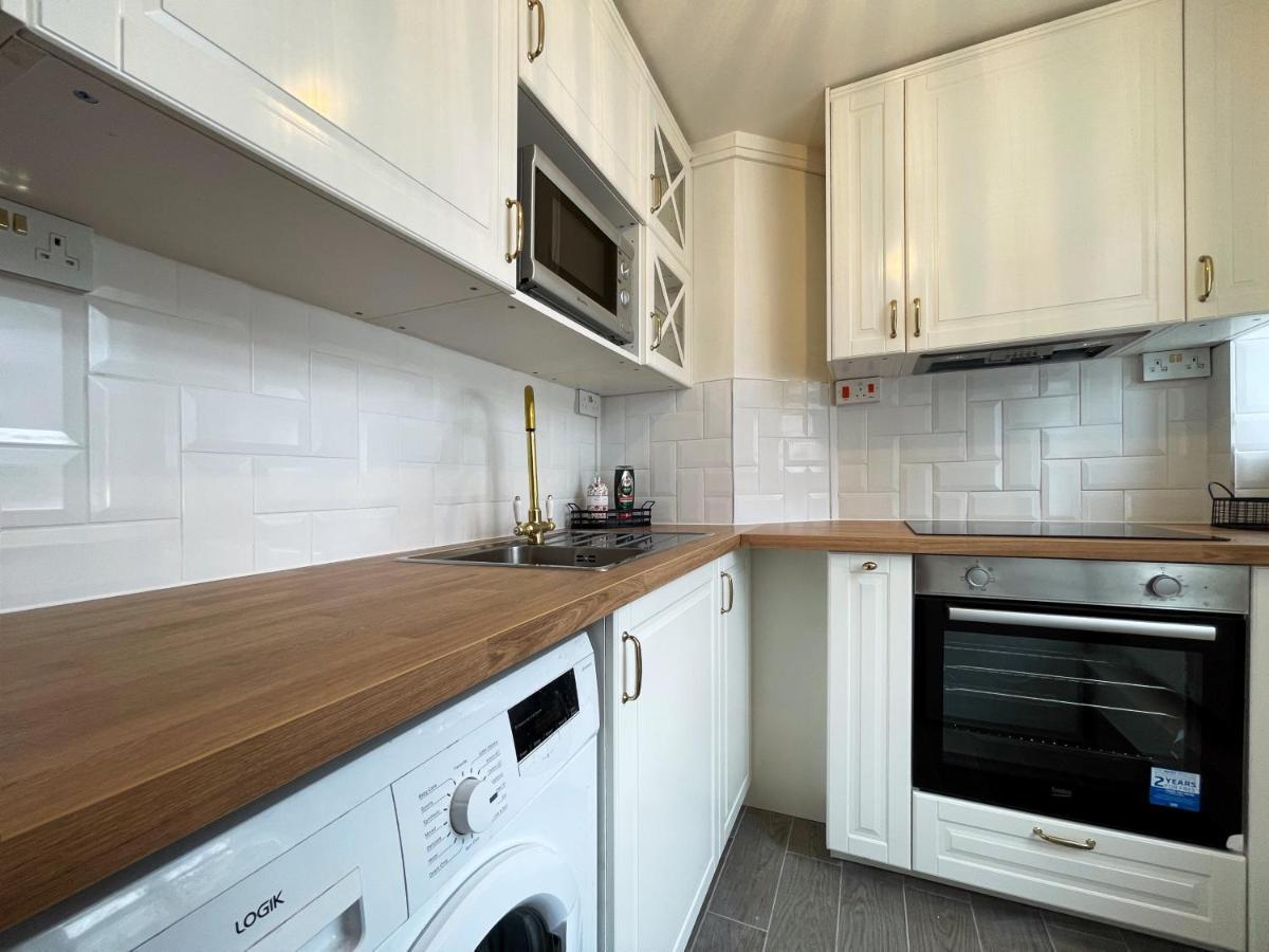 Appartement Lisa's Place Near Kings Cross - 2 Double Beds, 1 Sofa Bed, Great Location, Ideal For Families Londen