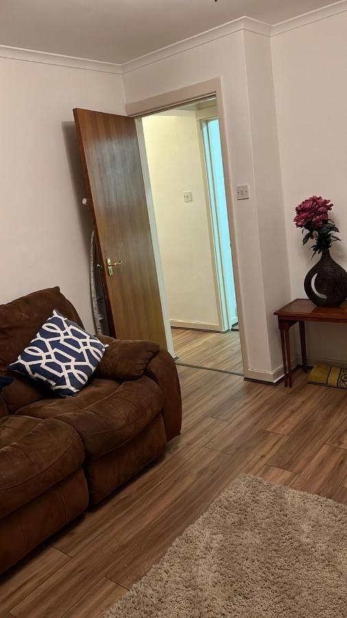 Smalinz Homes Finchley * Londen