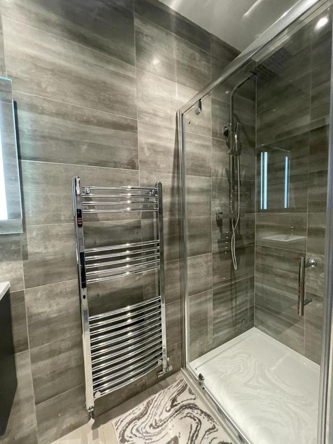 Appartement Star Finchley Road 3-bed Retreat Londen