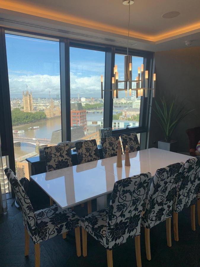 Parliament House - Luxury Penthouse Privat overnatting