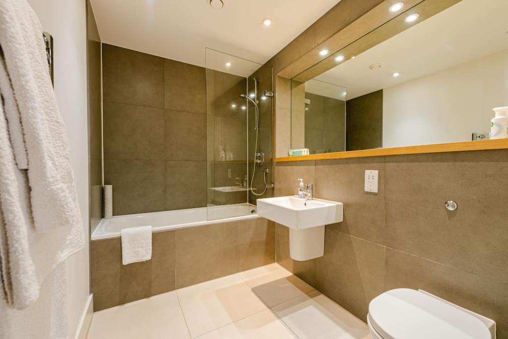 Nem Cw Appartement Londen