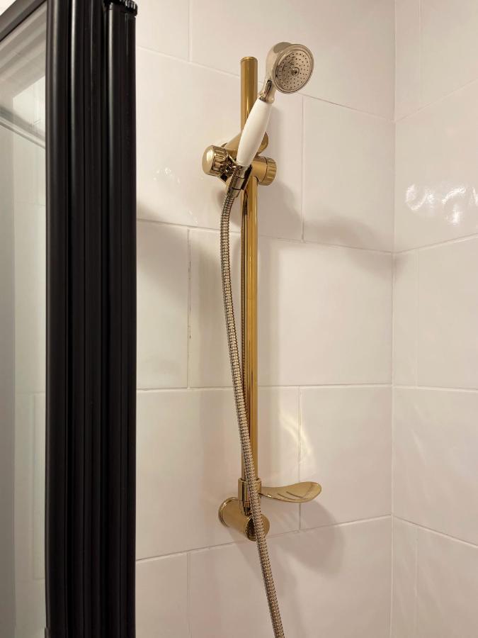 Appartement Lisa's Place Near Kings Cross - 2 Double Beds, 1 Sofa Bed, Great Location, Ideal For Families Londen