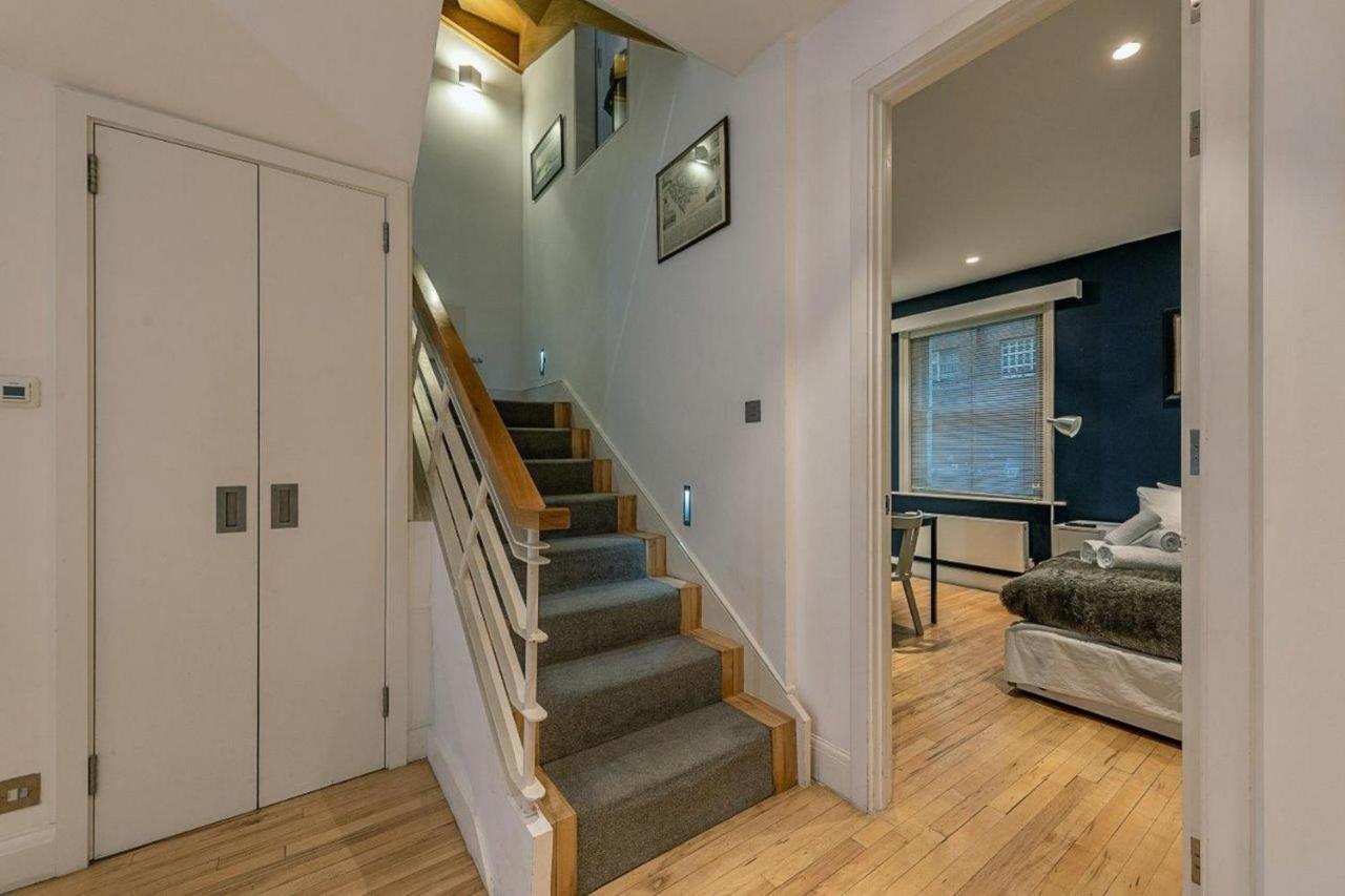 Hébergement de vacances New Stunning 5bd Mews House *