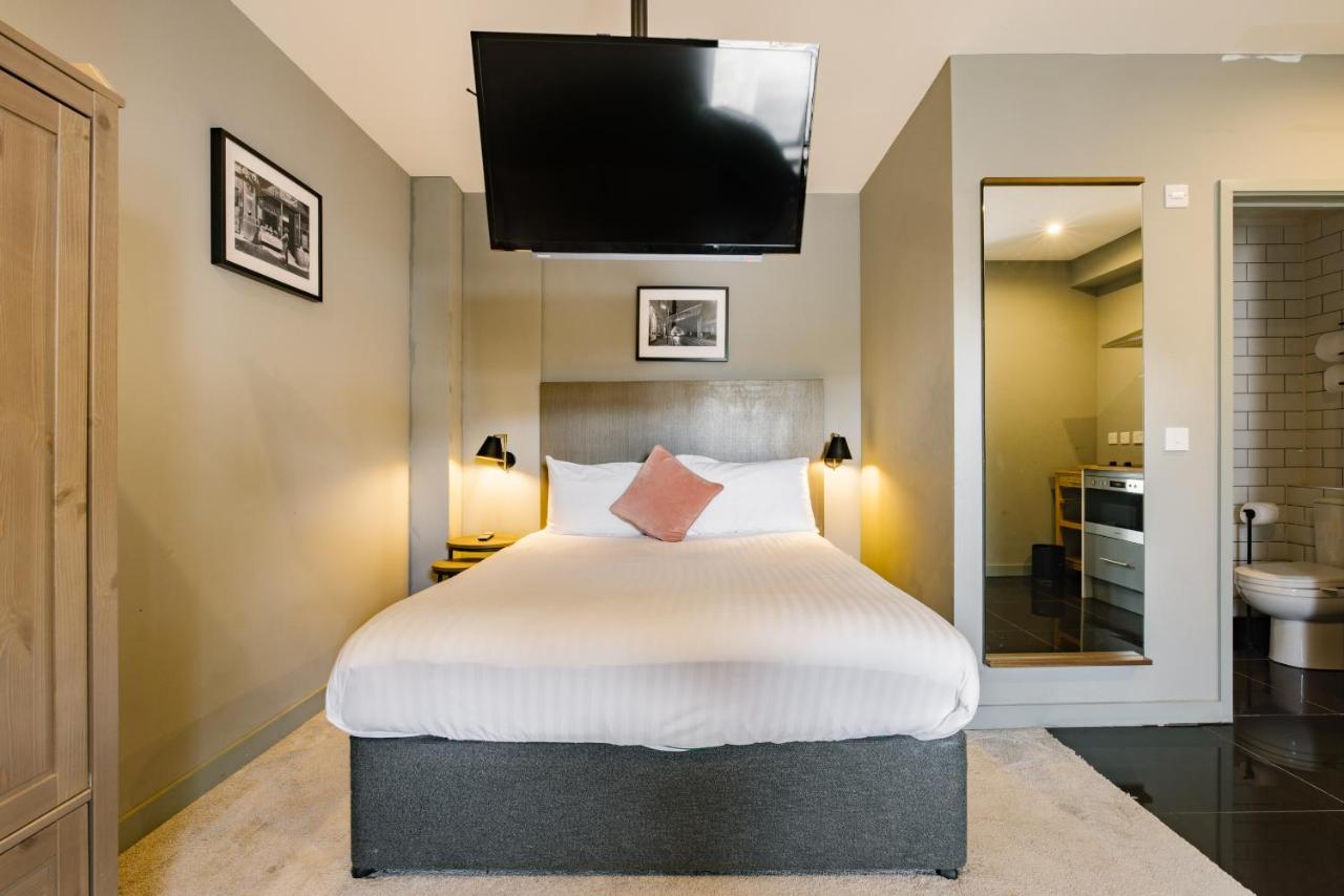 Towerbridge64 Hotel