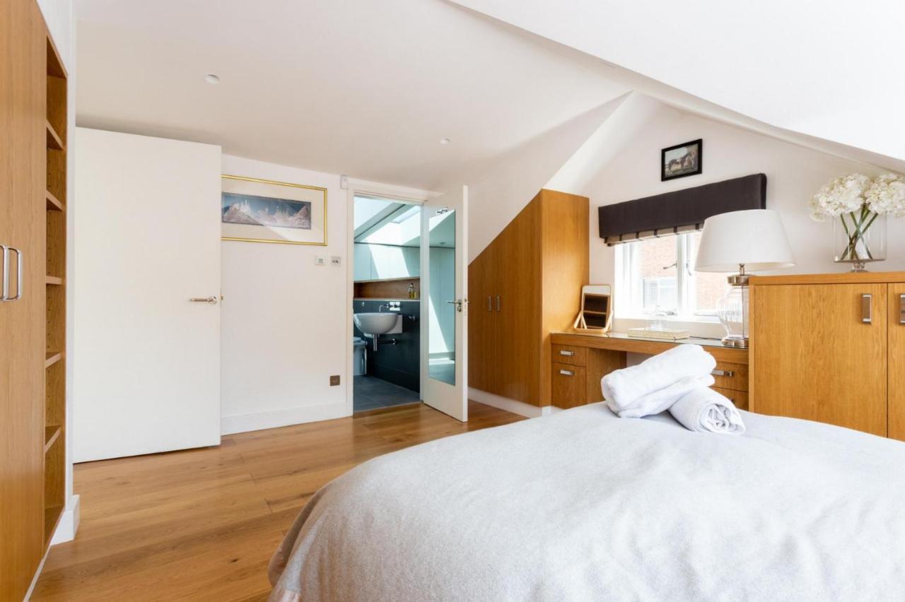 New Stunning 5bd Kensington House Ferienhaus