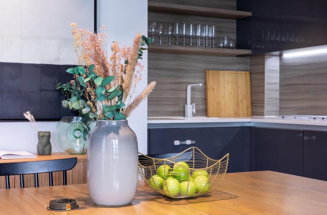 The Aurora's Nest - Lovely 3bdr With Balcony And Study Londra