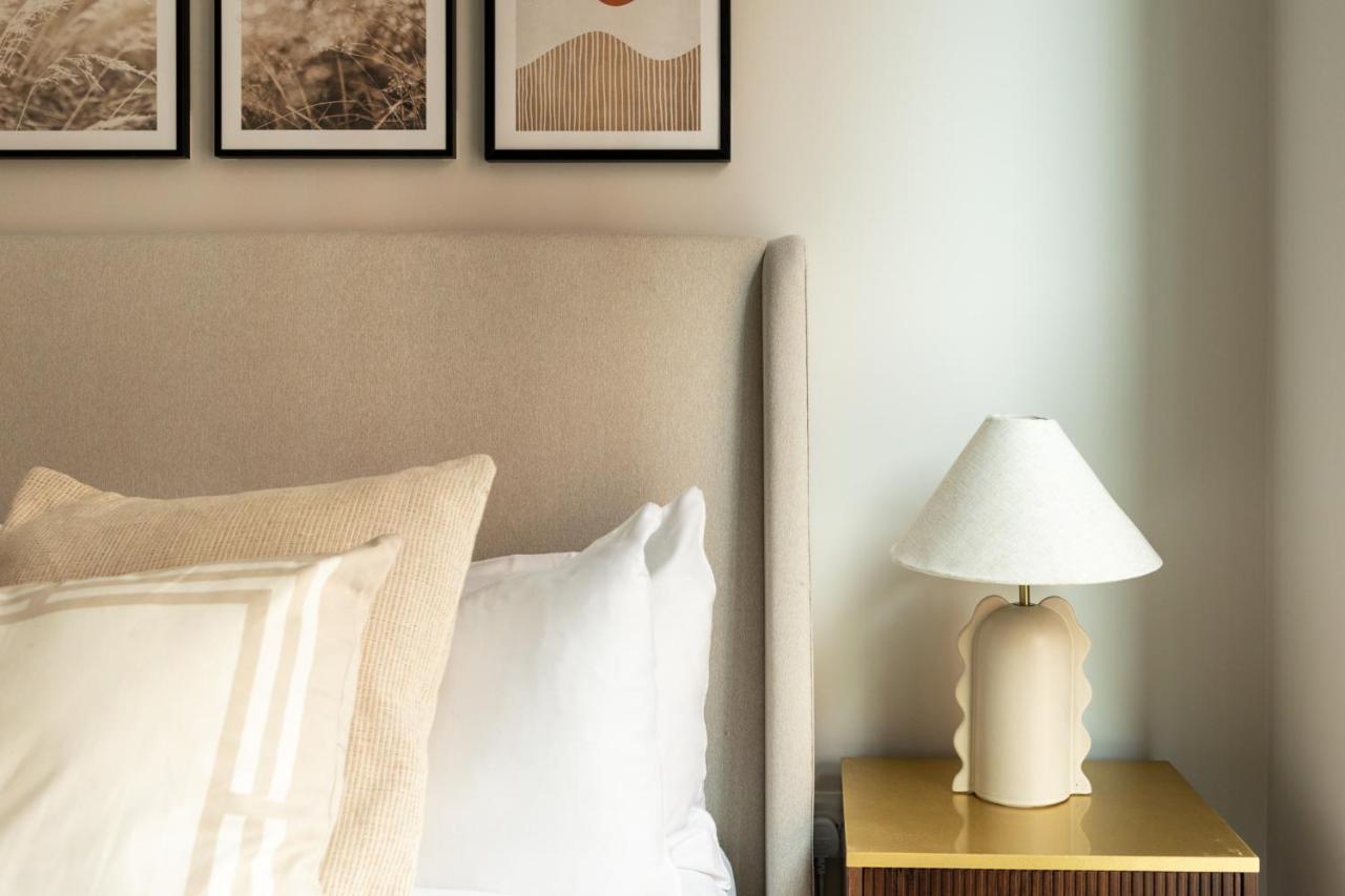 The Aurora's Nest - Lovely 3bdr With Balcony And Study Appartamento