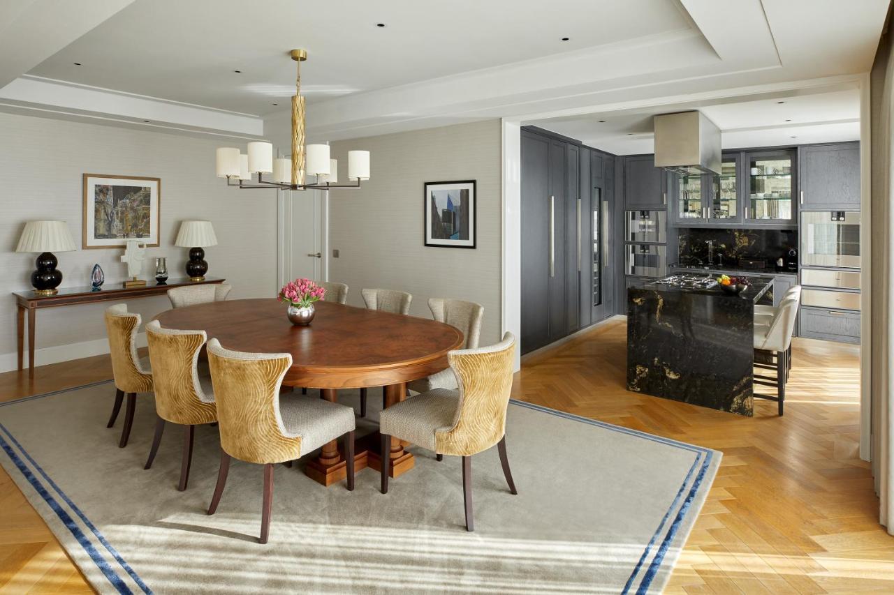 Hotell Four Seasons At Tower Bridge London