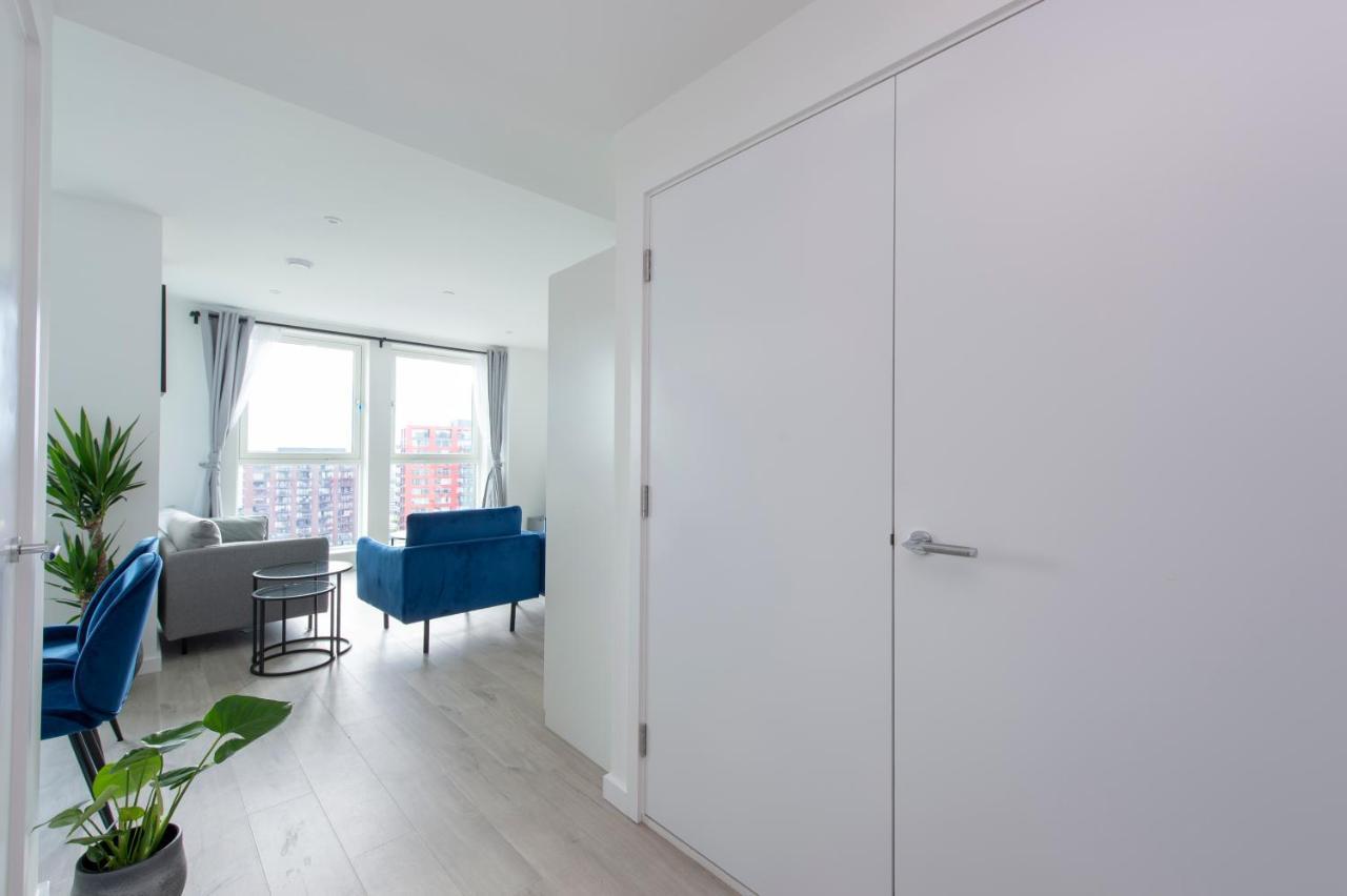 Luxury Penthouse With Stunning Views Near Excel, O2, Airport Lejlighed *