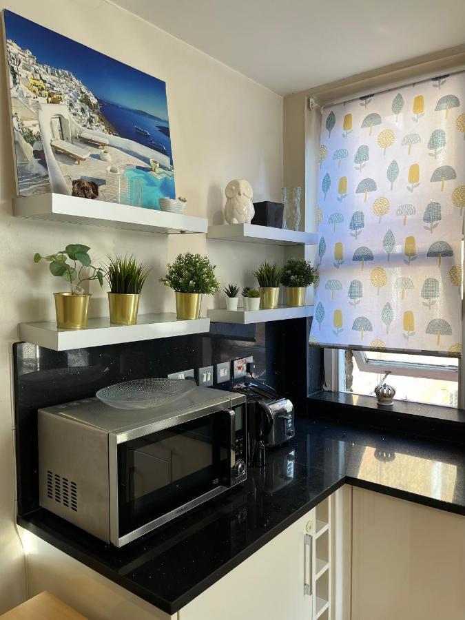 Stunning 1 Bedroom In Stunning Location - Mayfair Area Apartment