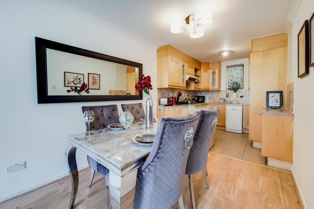 The George Boutique Apartment *