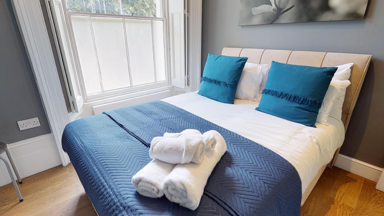 Camden Reach - Bennett 2 Bedroom Apartment London