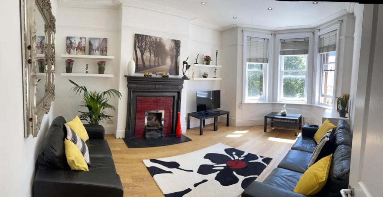 Lovely 3 Bedrooms, 2 Bath, Balcony Mansion Block, Hyde Park, Oxford Street, Maida Vale, Paddington W9 Leilighet