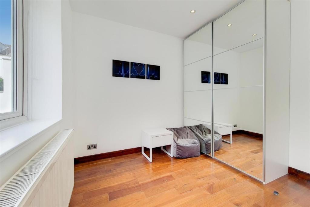 Lejlighed Stanhope Terrace
