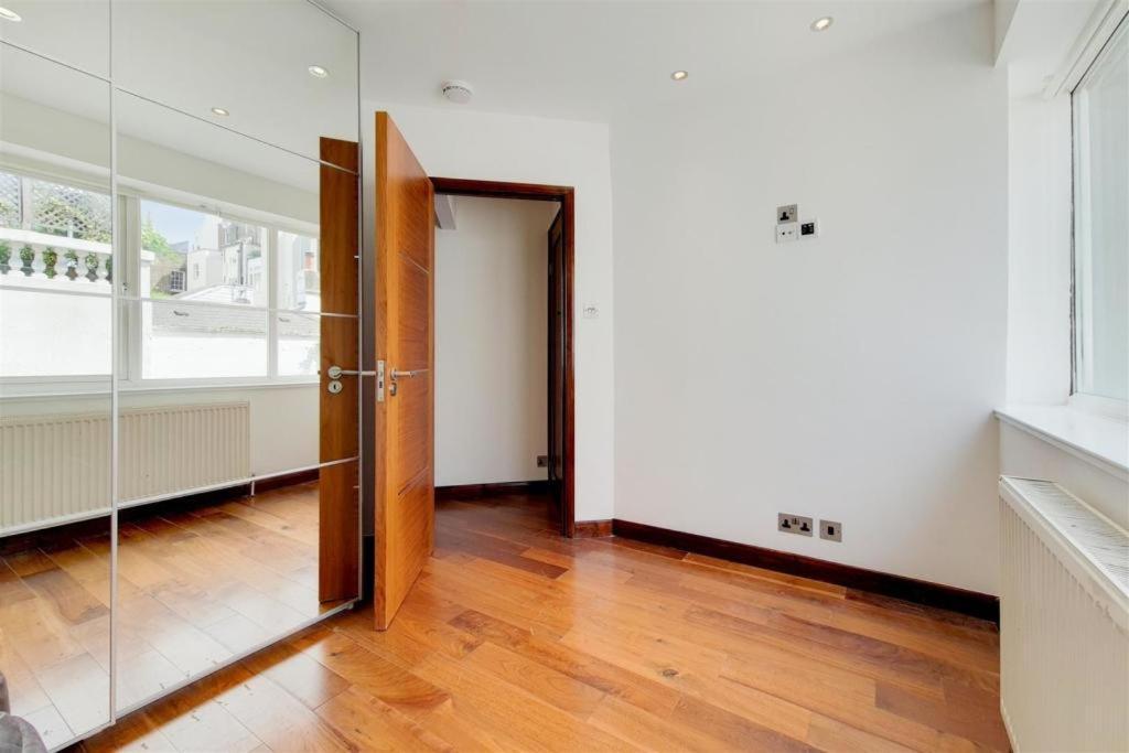 Lejlighed Stanhope Terrace London