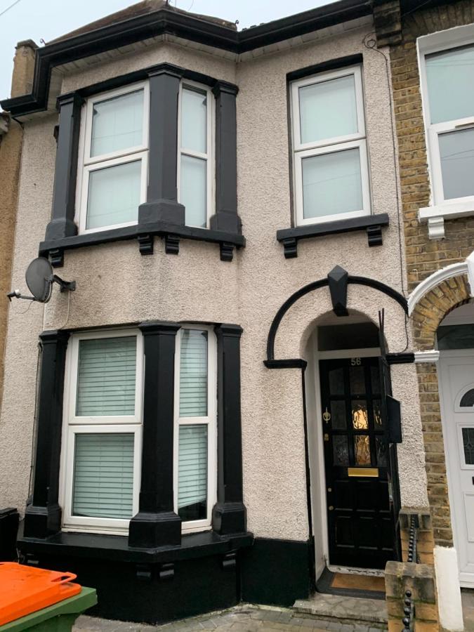 Stratford Cozy Double Privat overnatting London
