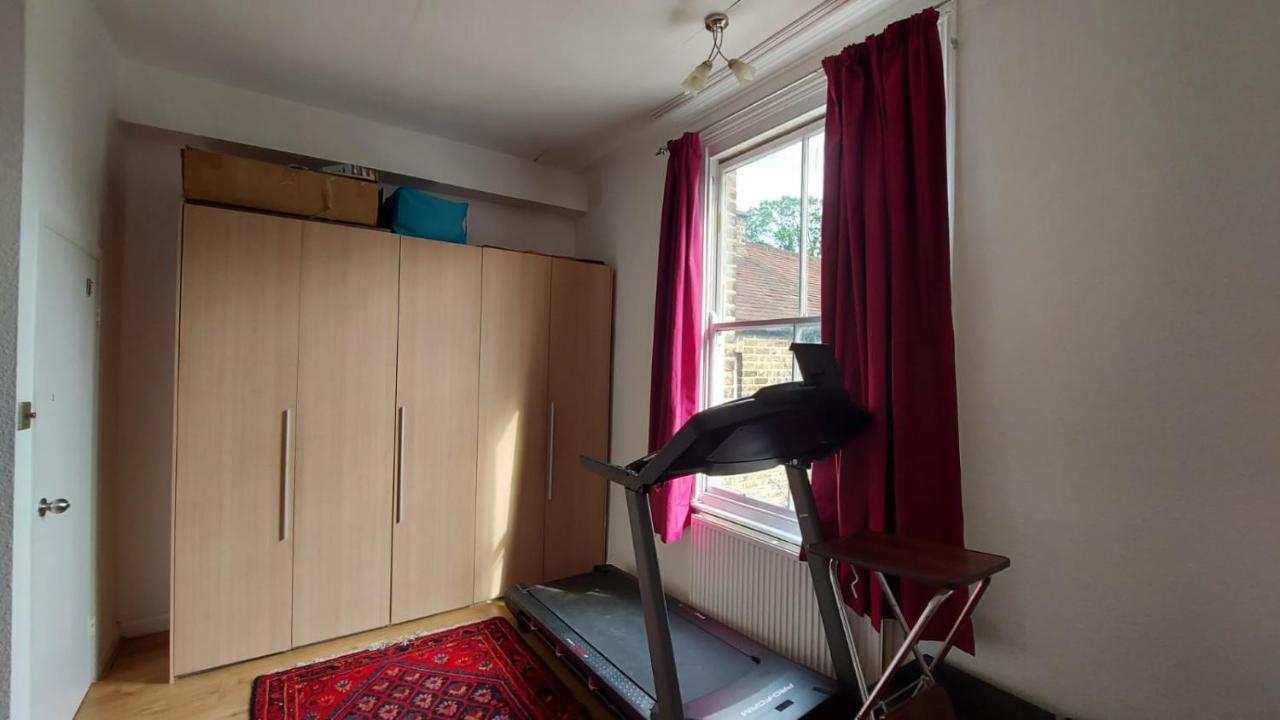 Extra Large One Bedroom Flat With Parking Bed & Breakfast Londra