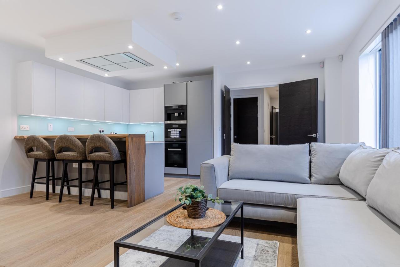 Stayinn Aldgate London