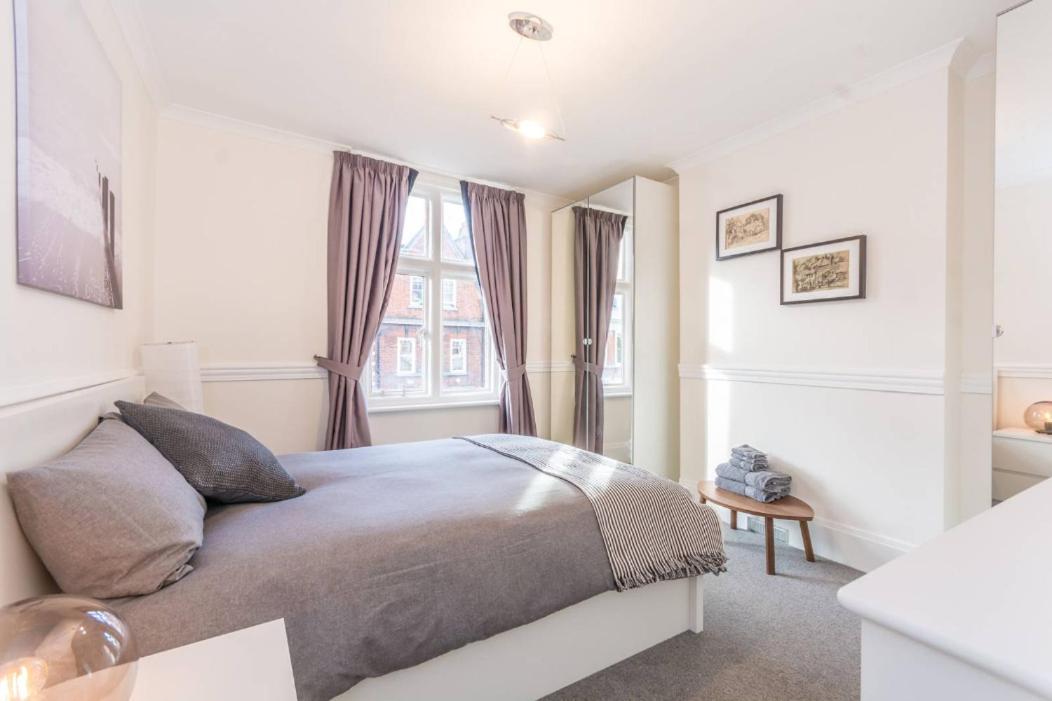 Lejlighed St Johns Wood 1 Bedroom *