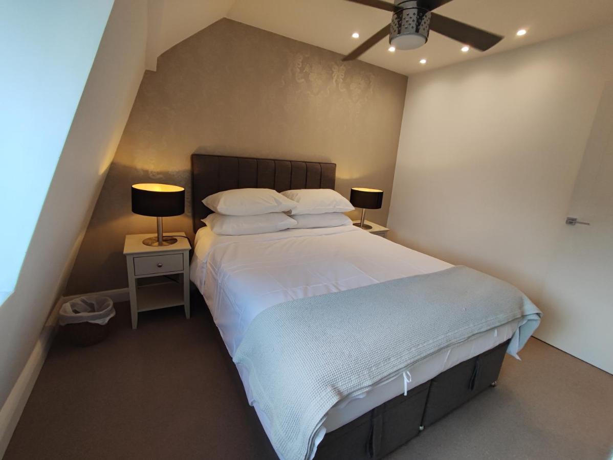 Apartment Modern 2 Bedroom Flat With Private Outdoor Terrace London