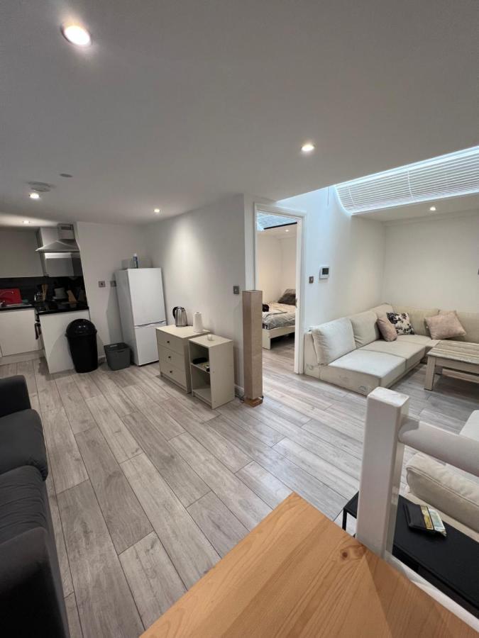 Apartment In London