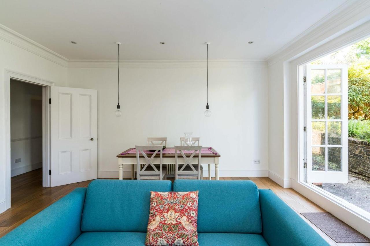 Fantastic 3 Bedroom Flat West Hampstead Londen
