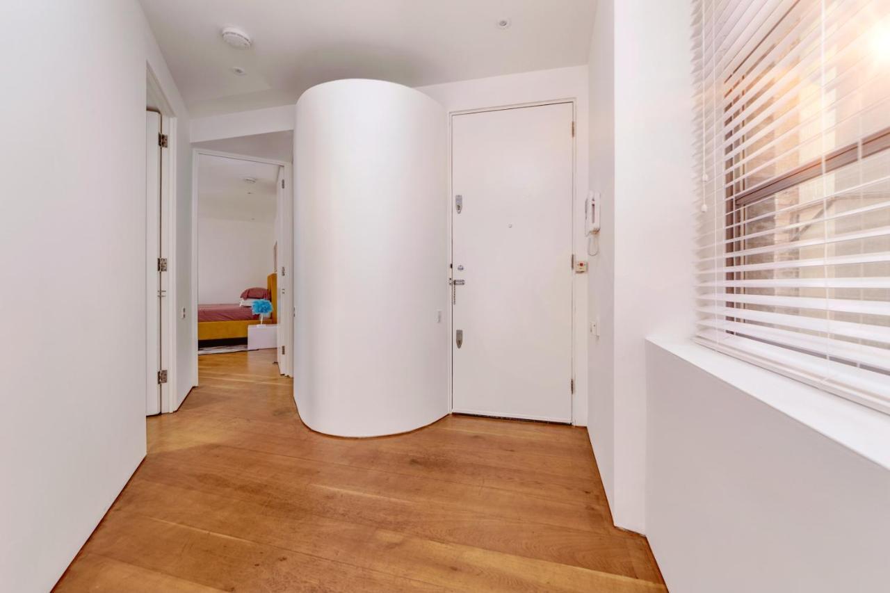 Apartment Interior-designer With 2 Terraces London