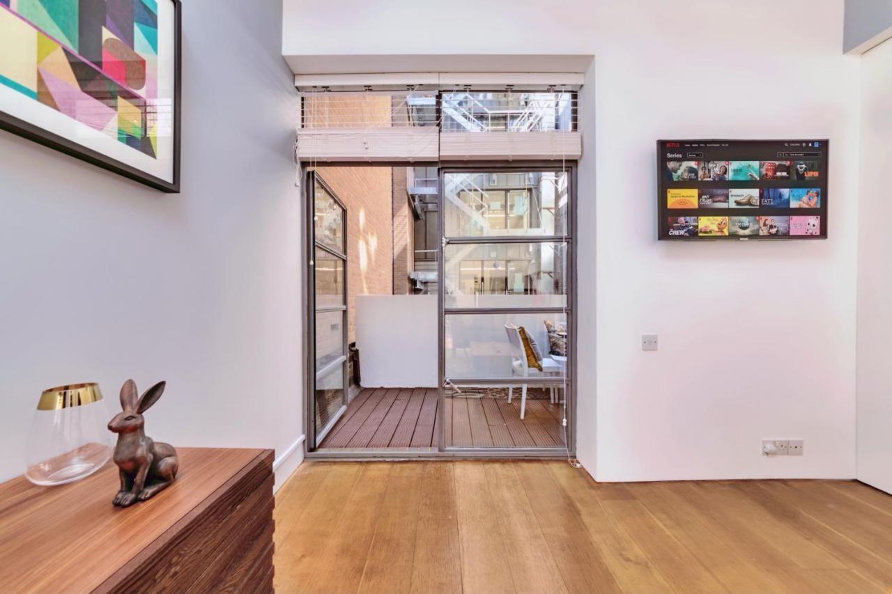 Interior-designer With 2 Terraces Lejlighed London