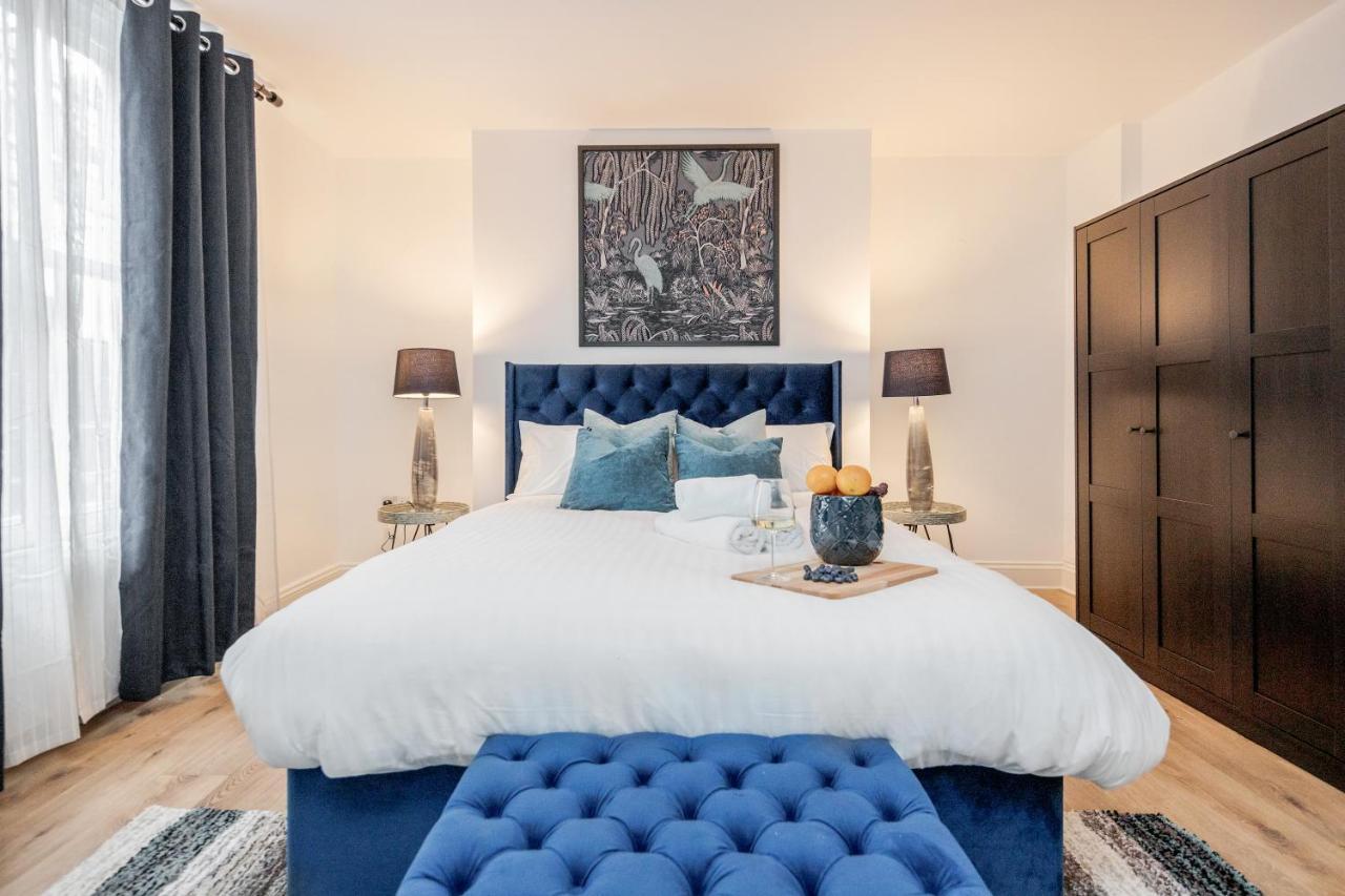 Apartment Elegant 3bed In Kensington Olympia *