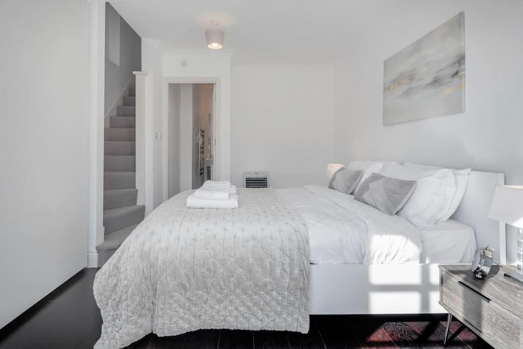 Apartment Sir Hans Opposite Harrods With Ac London
