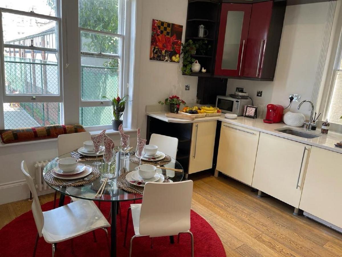 Lovely 3 Bedrooms, 2 Bath, Balcony Mansion Block, Hyde Park, Oxford Street, Maida Vale, Paddington W9 * London